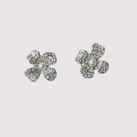 Kirara  Studs